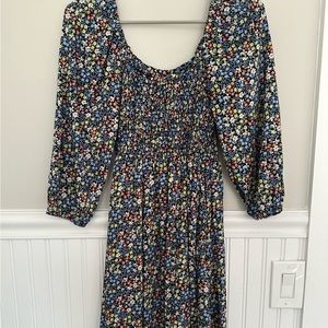 GAP Puff Sleeve Smocked Midi Dress